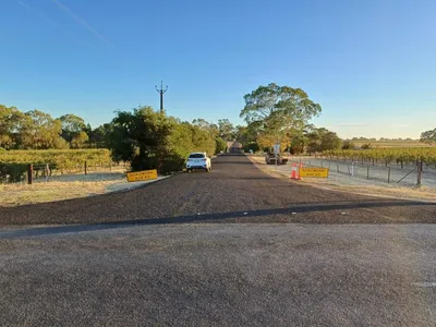 Neldner Road spray seal Basedow Road