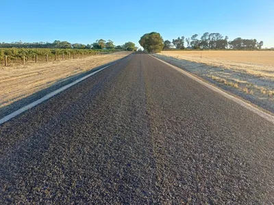 Neldner Road spray seal photo