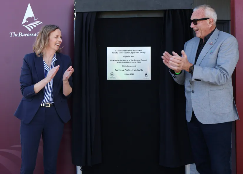 Minister Emily Bourke and Mayor Lange unveiling plaque