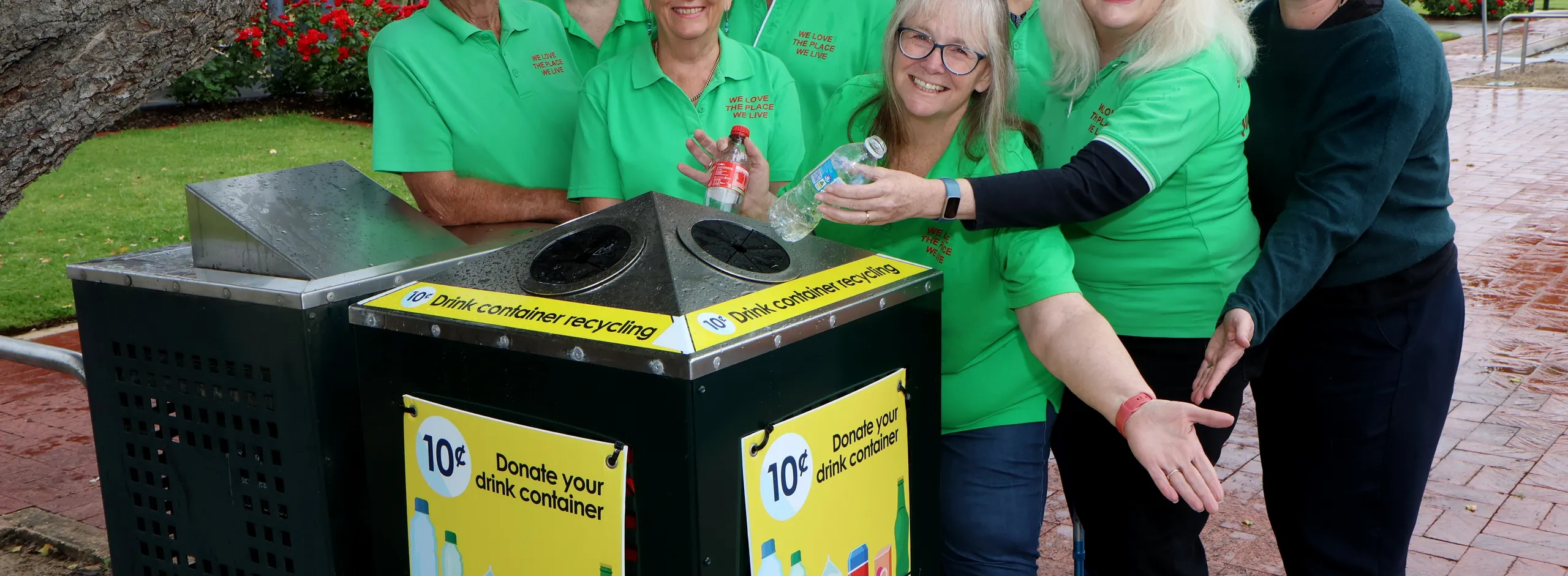 Lyndoch Community Group with Robyn