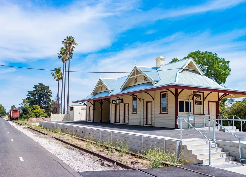 Angaston Railway Station
