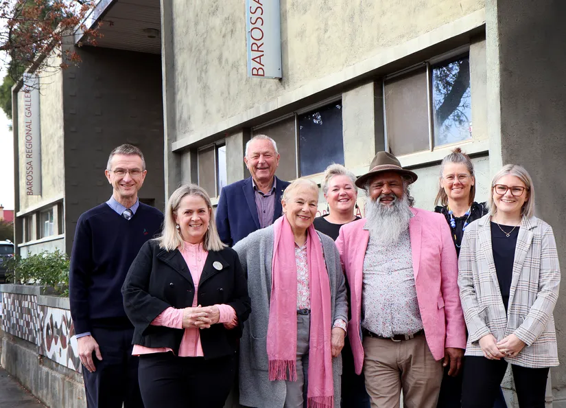 Regional Gallery Group outside
