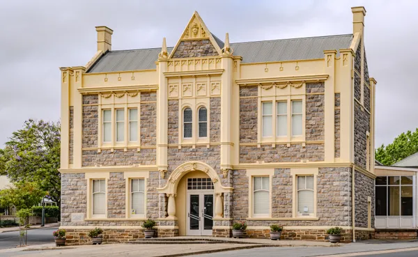 Facade of Angaston Town Hall