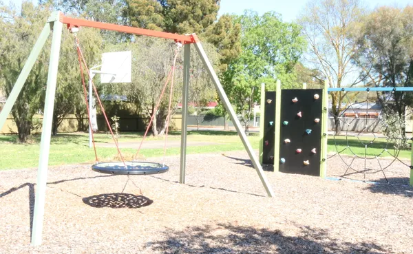 Angas Street Reserve