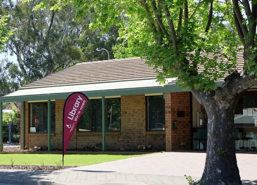 Facade of Mount Pleasant library