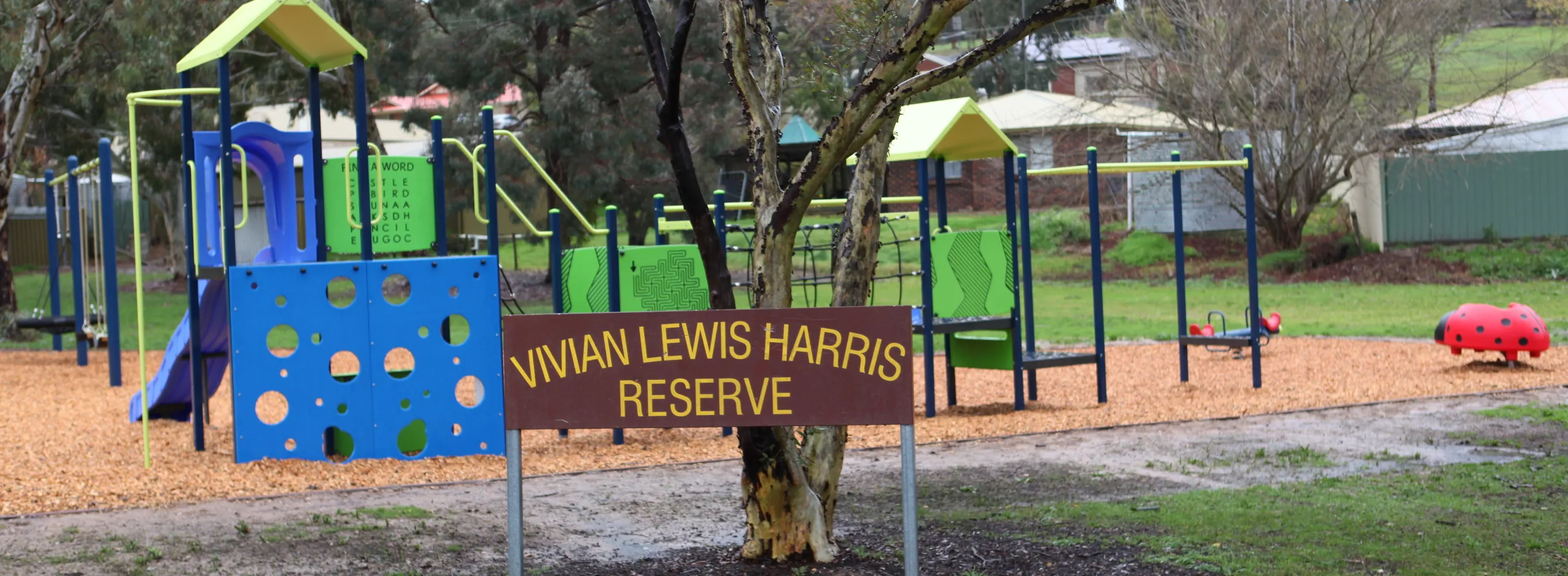 Vivian Lewis Harris Reserve