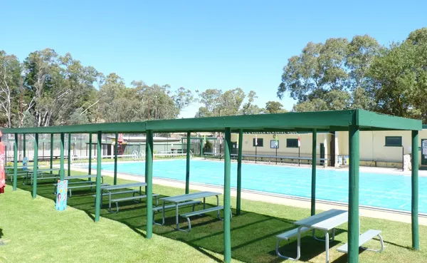Williamstown Pool