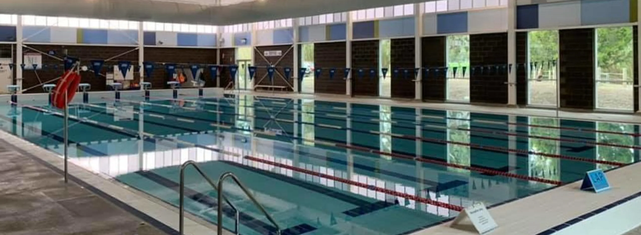 The Rex - heated swimming pool