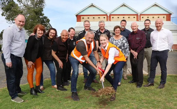 Turning of the sod